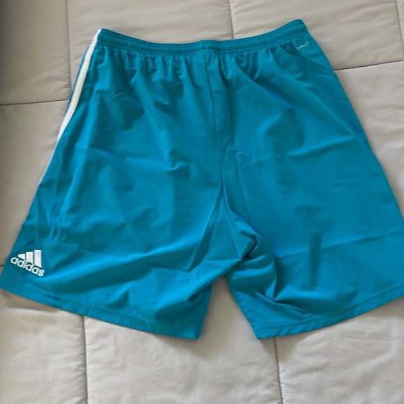 Adidas Men shorts - Picture 3 of 3
